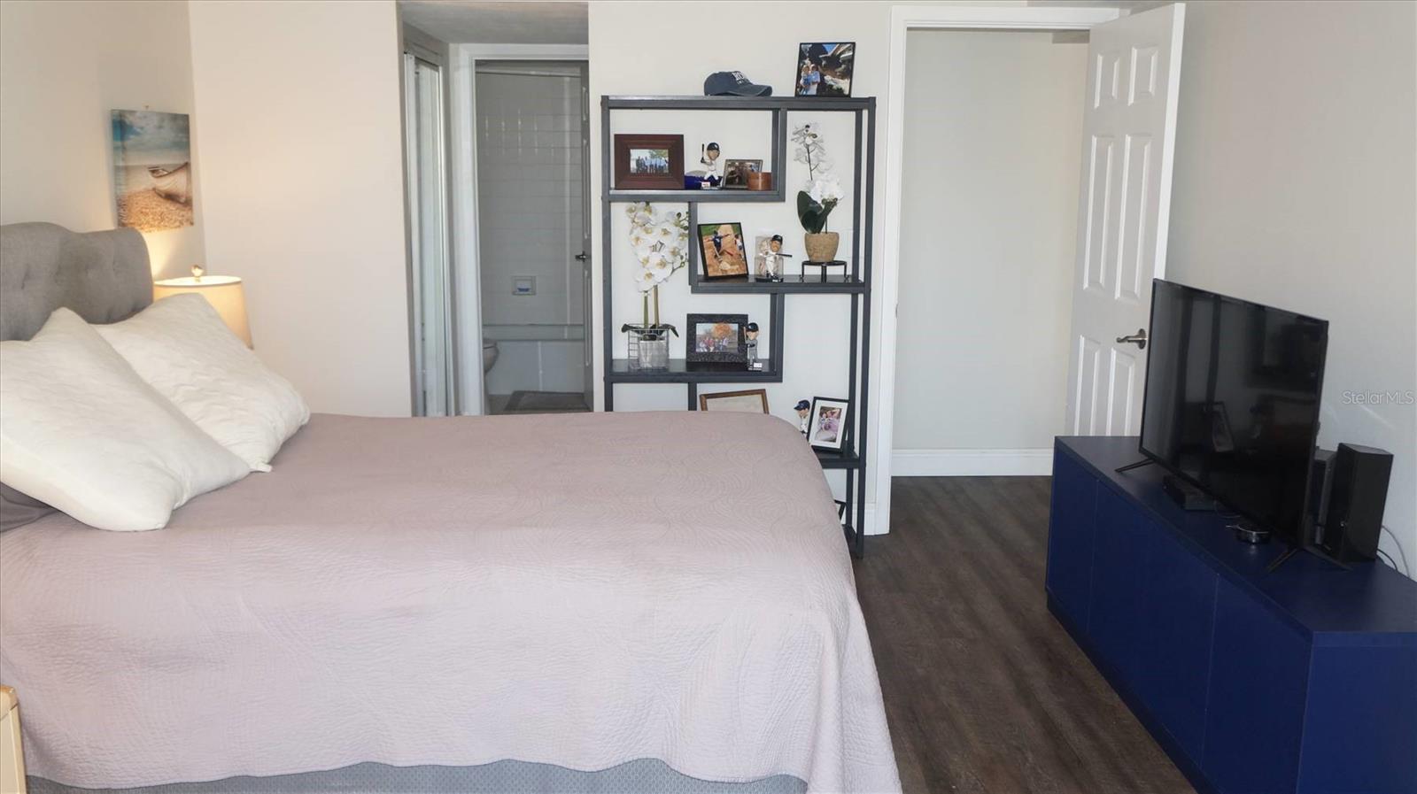 SEAPOINTE TERRACE CONDO - Residential