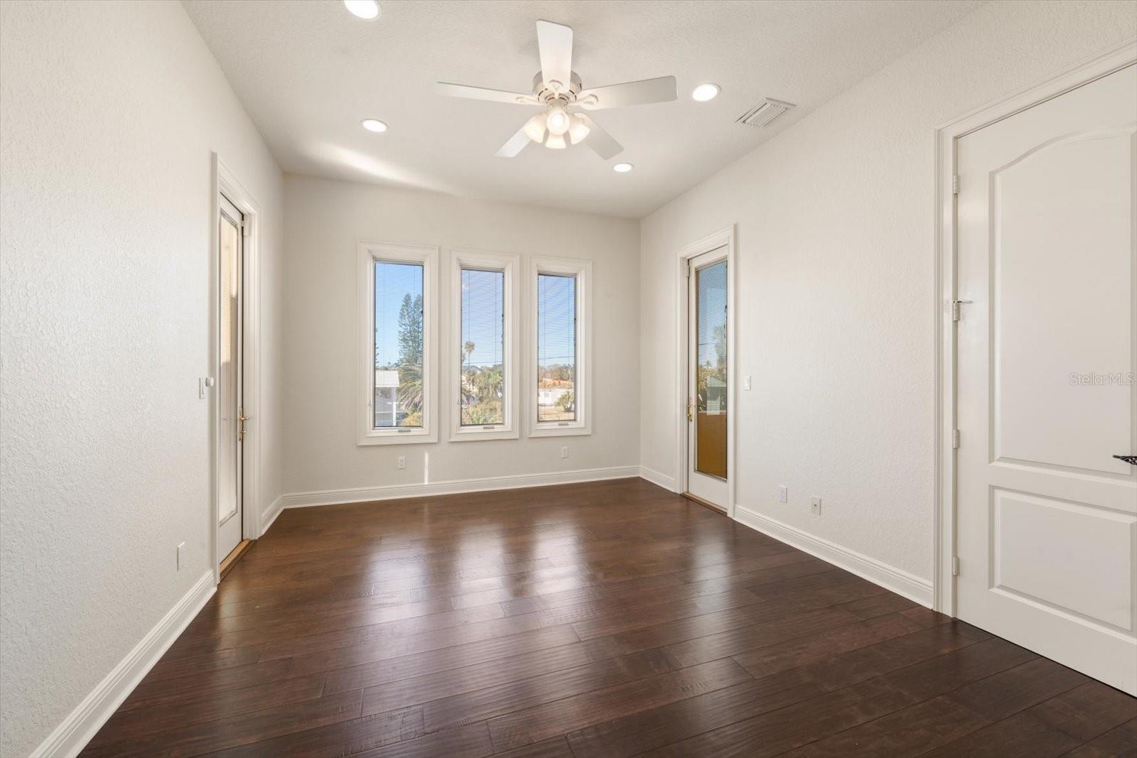 BELLEAIR BEACH - Residential