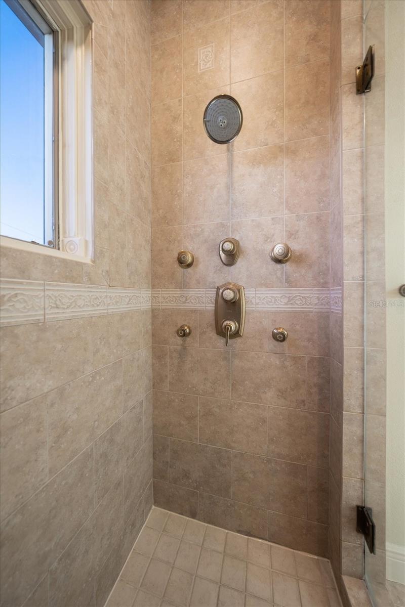 BELLEAIR BEACH - Residential