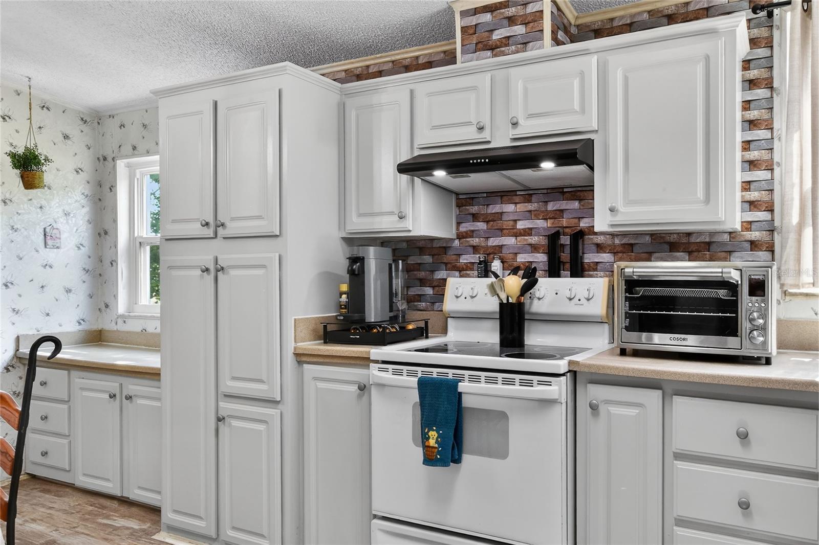 COUNTRY KNOLL PH 02 - Residential