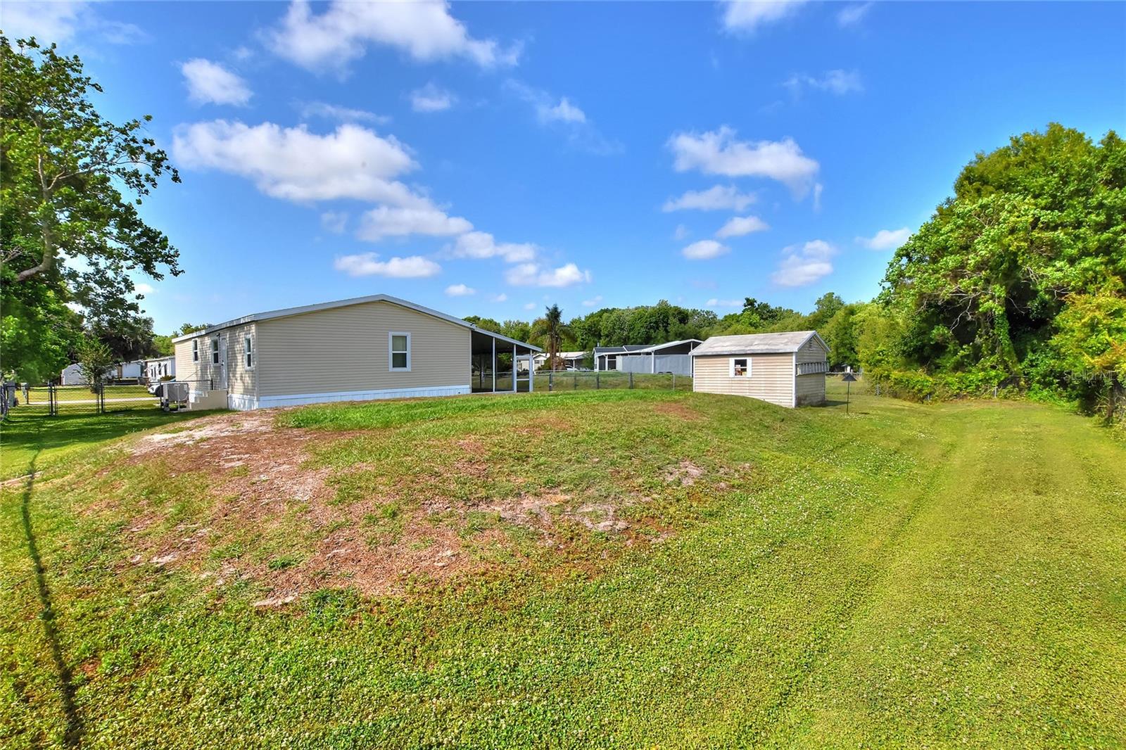 COUNTRY KNOLL PH 02 - Residential