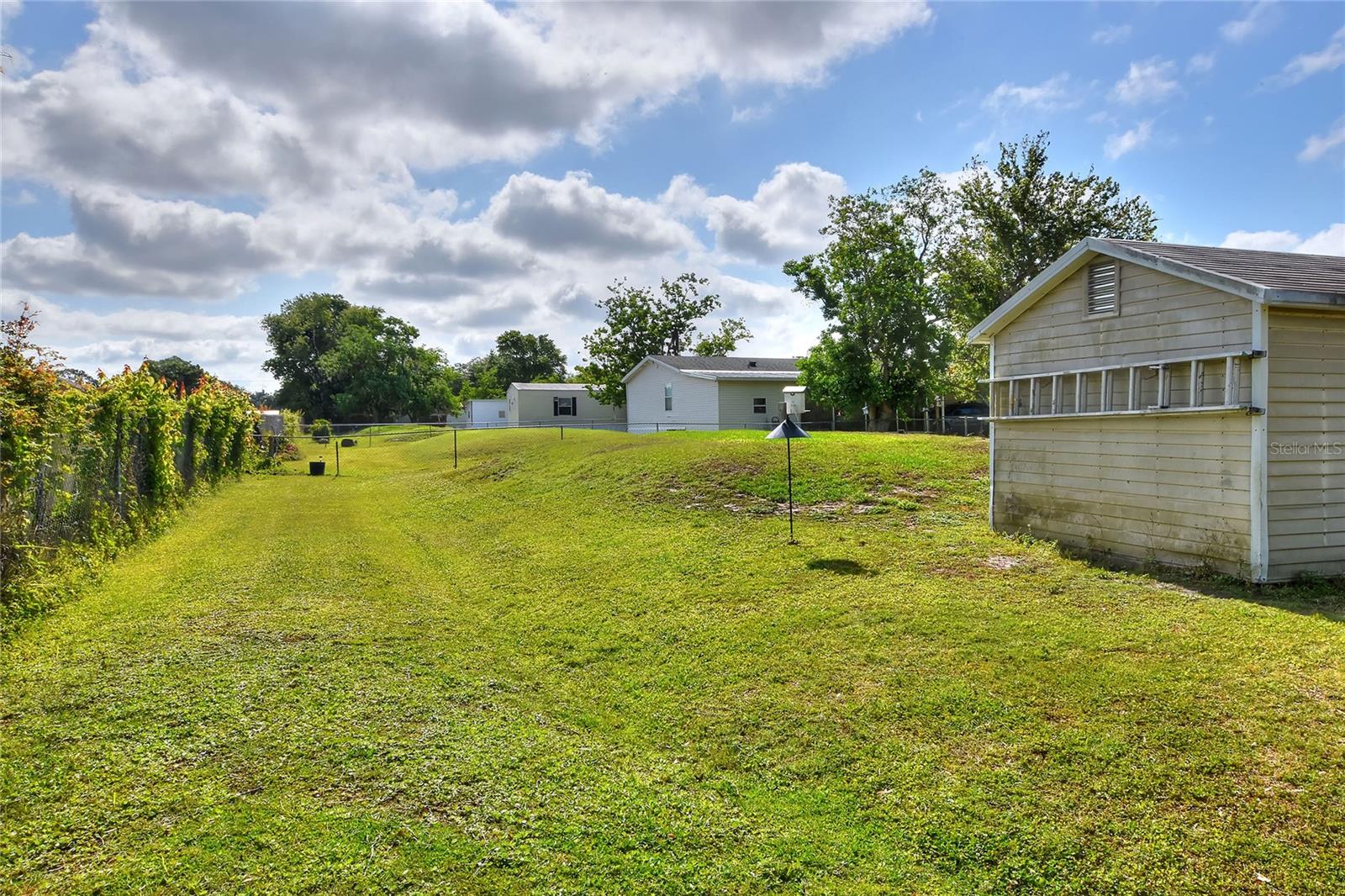 COUNTRY KNOLL PH 02 - Residential