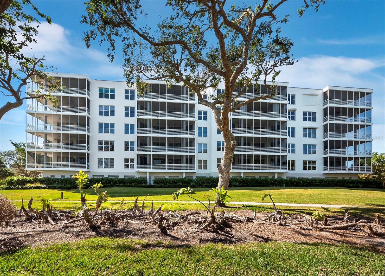 MARINA BAY - Residential