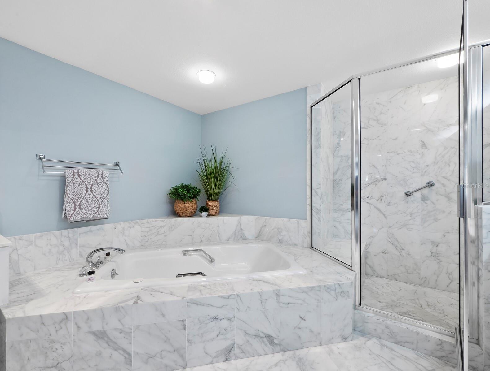 MARINA BAY - Residential