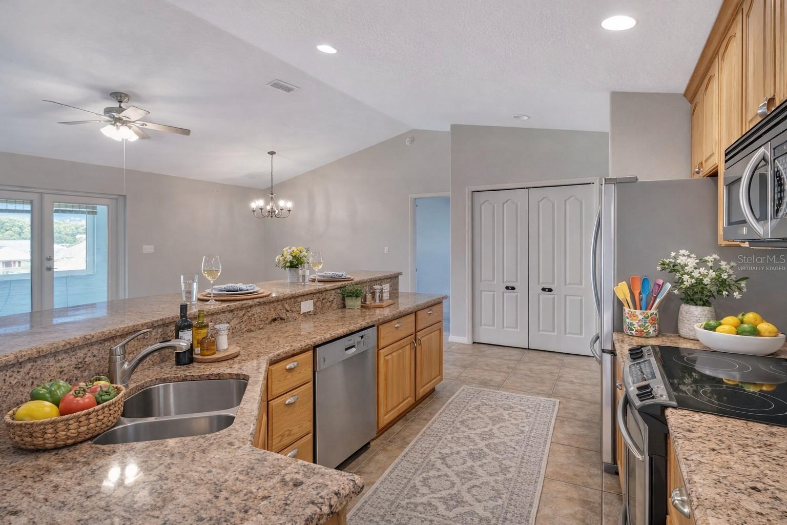 TWIN LAKES ESTATES PHASE III - Residential