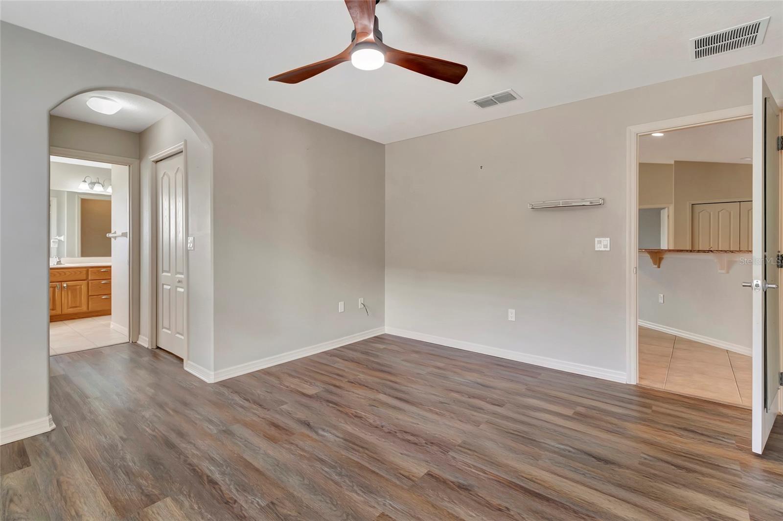 TWIN LAKES ESTATES PHASE III - Residential