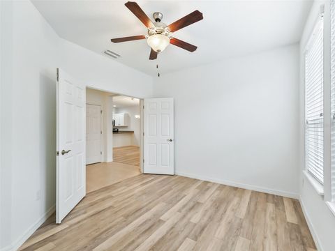 Tiny photo for 4976 NW 35th Lane Road, Ocala, FL 34482 (MLS # OM725028)