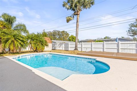 A home in LARGO