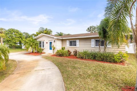 A home in LARGO