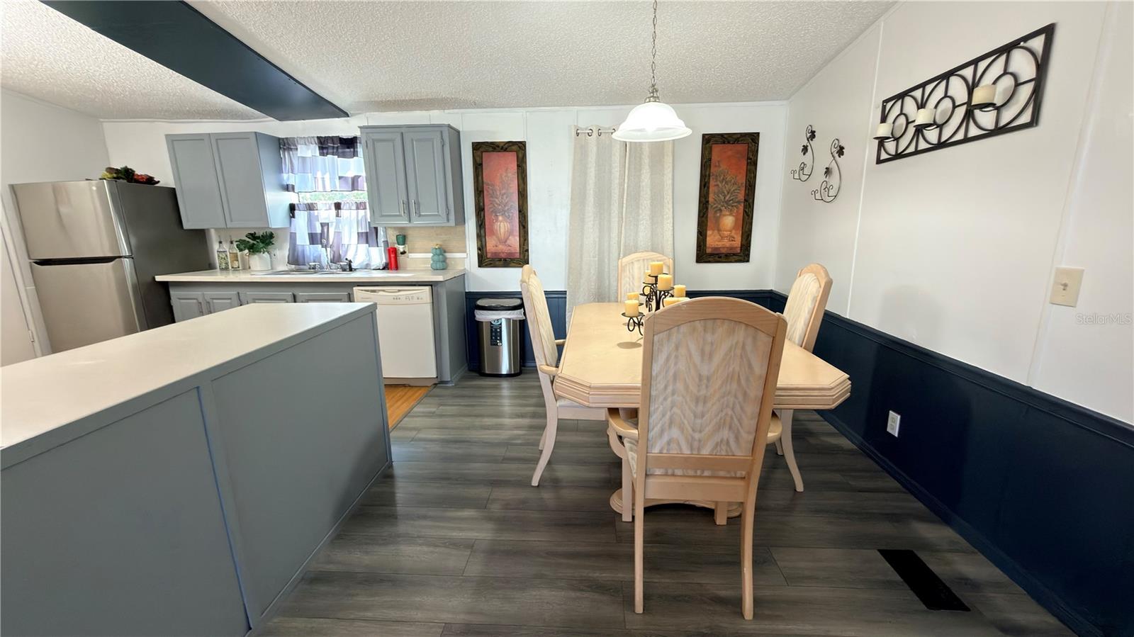 ORANGE LAKE MOBILE HOME PARK - Residential