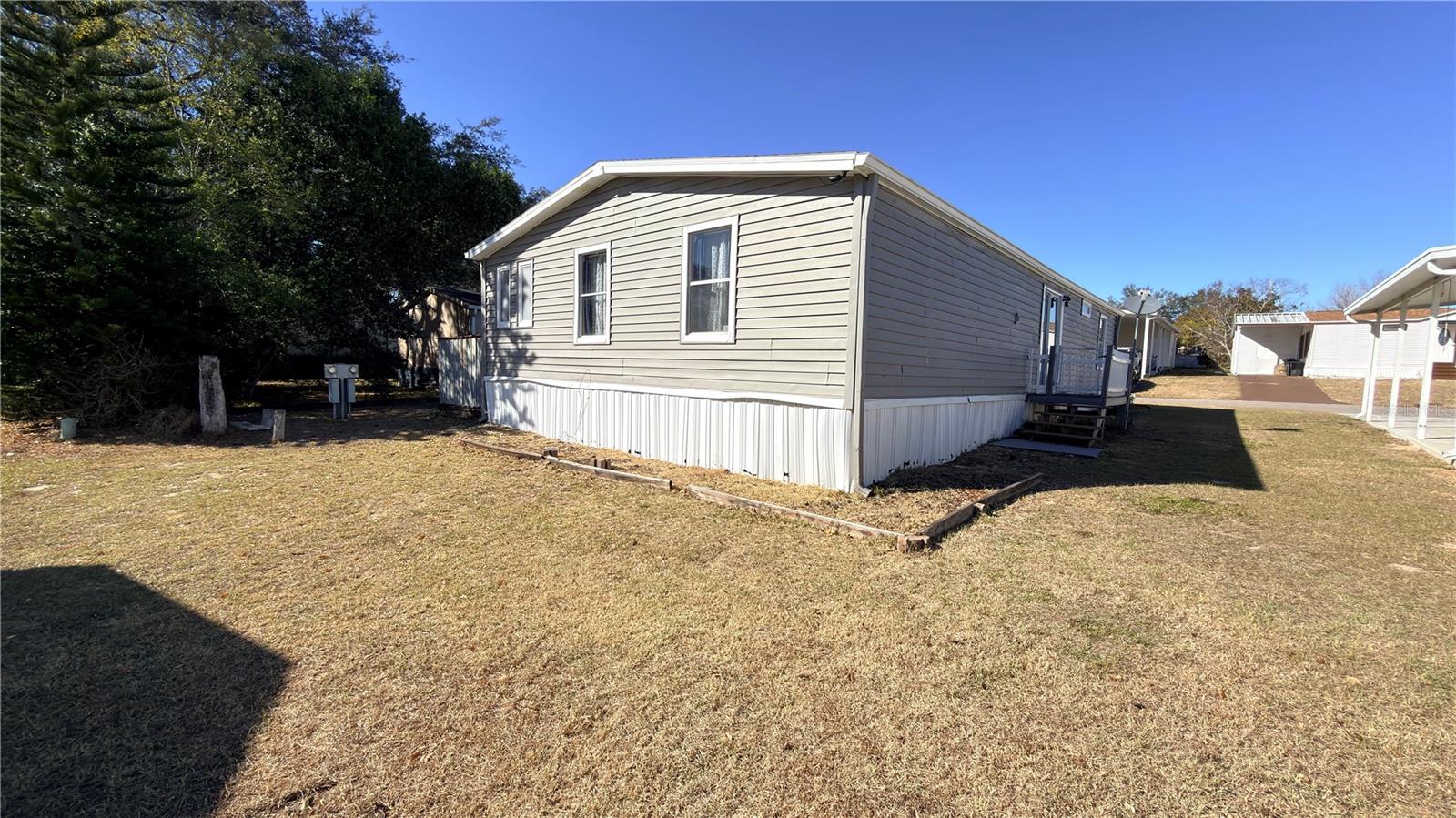 ORANGE LAKE MOBILE HOME PARK - Residential