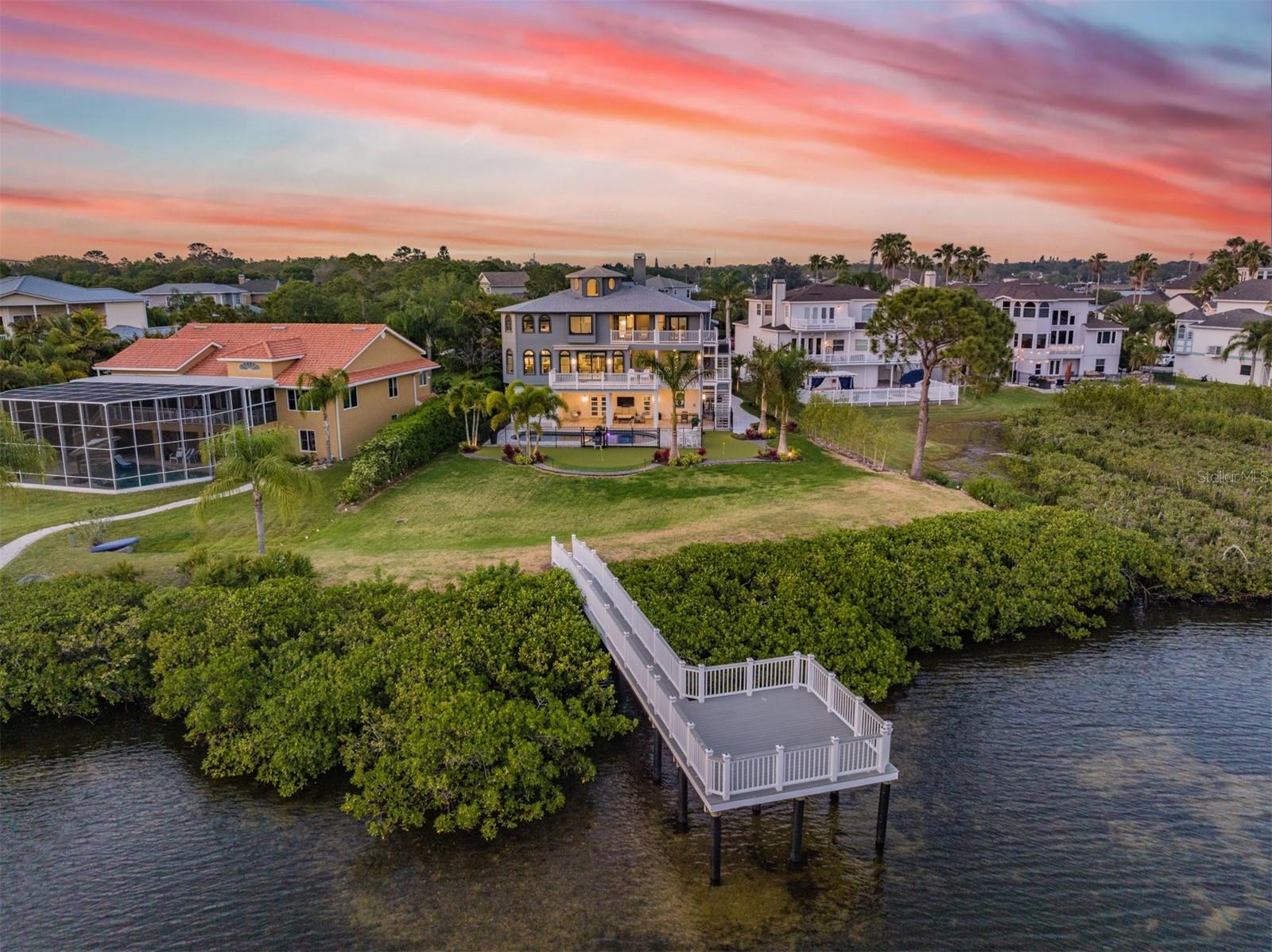 SEASIDE SANCTUARY - Residential