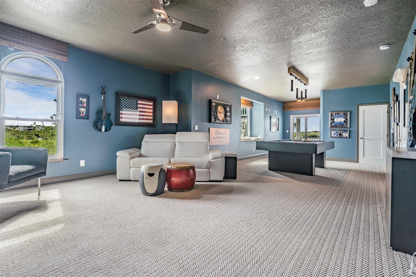 SEASIDE SANCTUARY - Residential