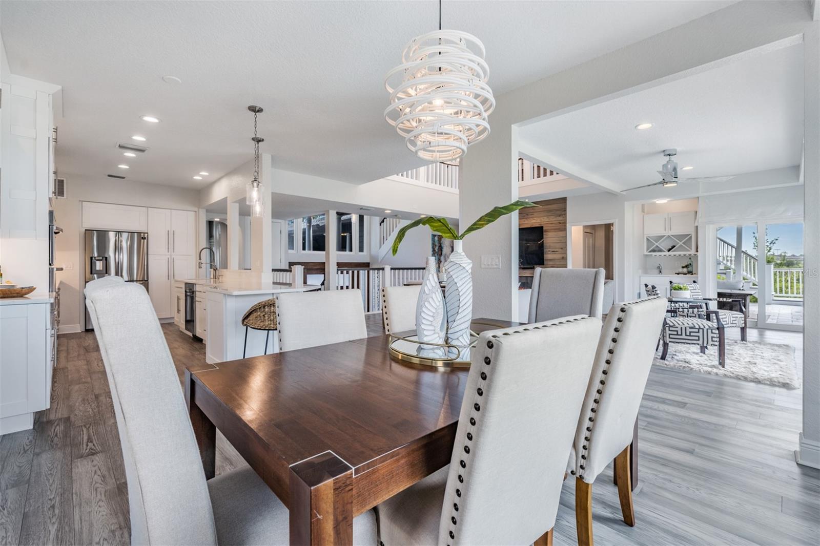 SEASIDE SANCTUARY - Residential