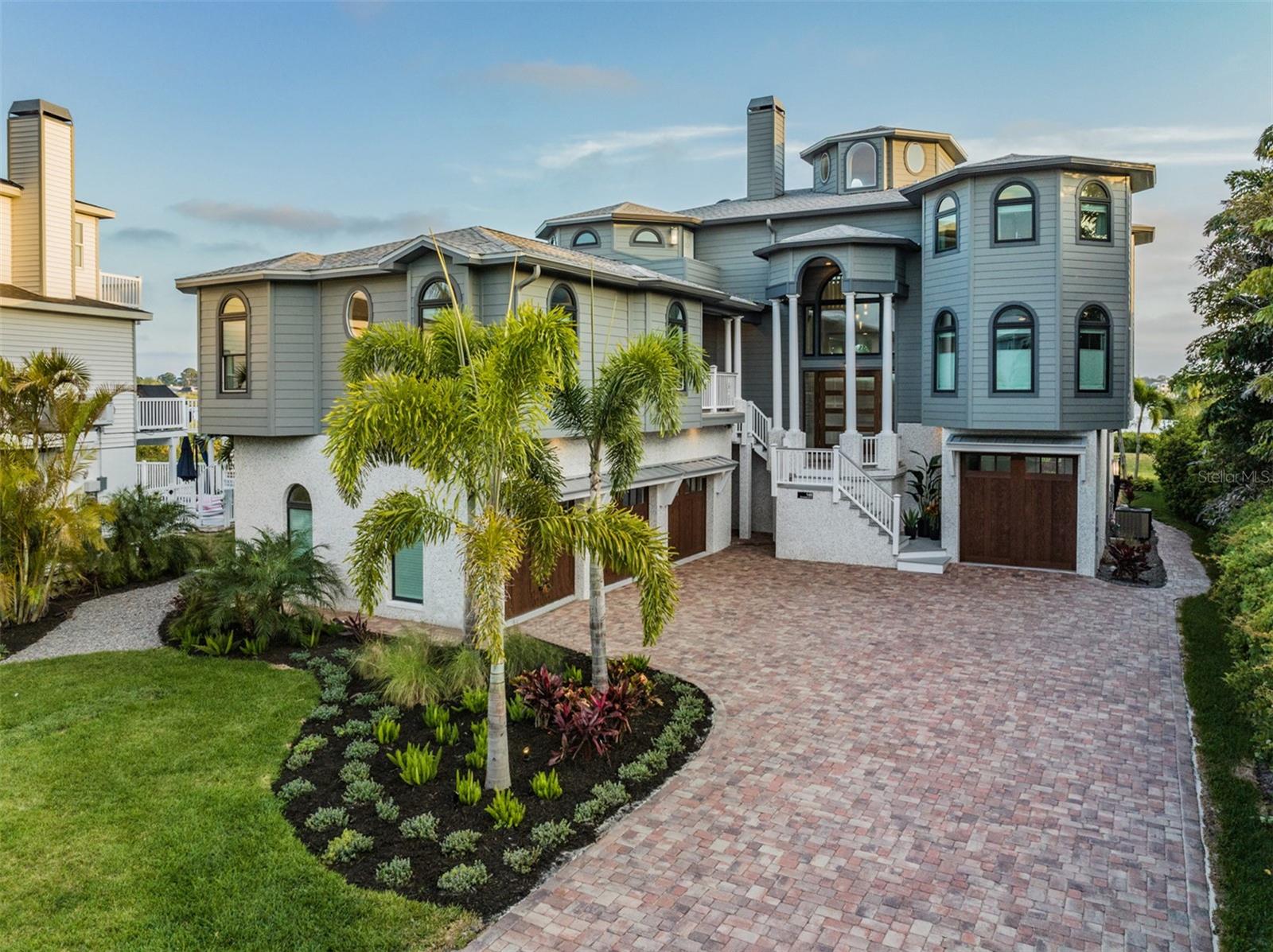 SEASIDE SANCTUARY - Residential