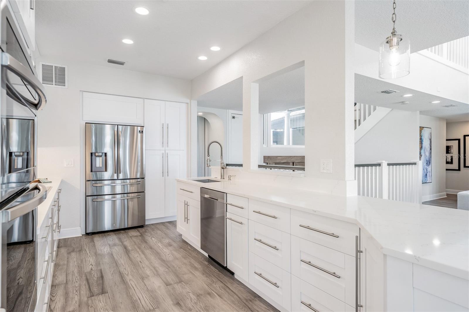 SEASIDE SANCTUARY - Residential