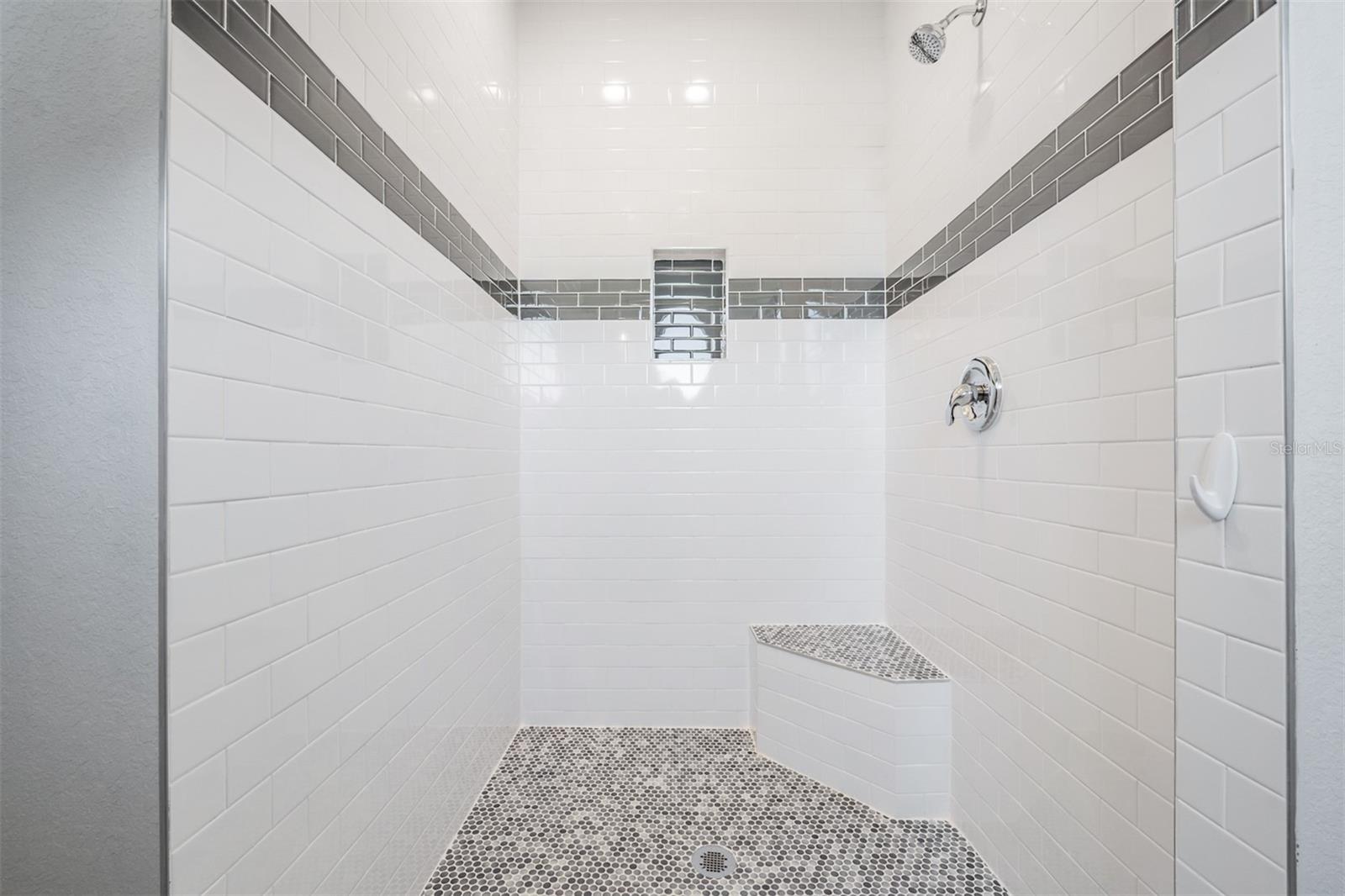 SEASIDE SANCTUARY - Residential