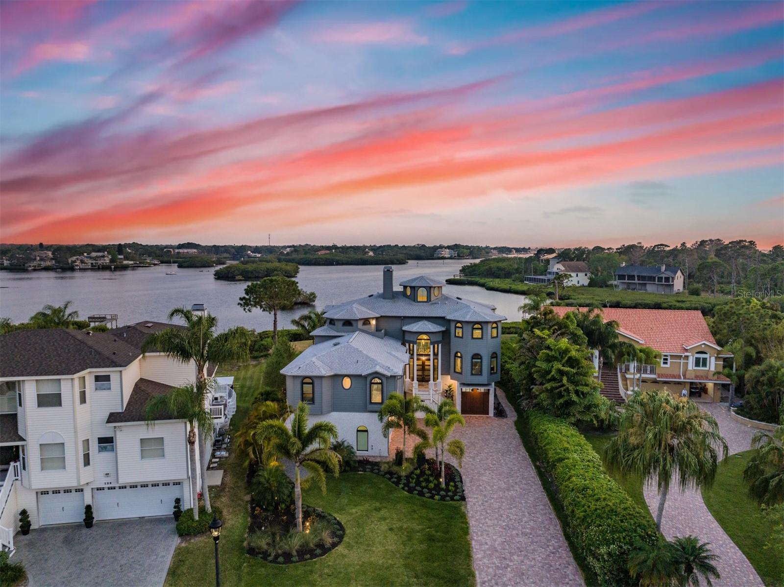 SEASIDE SANCTUARY - Residential