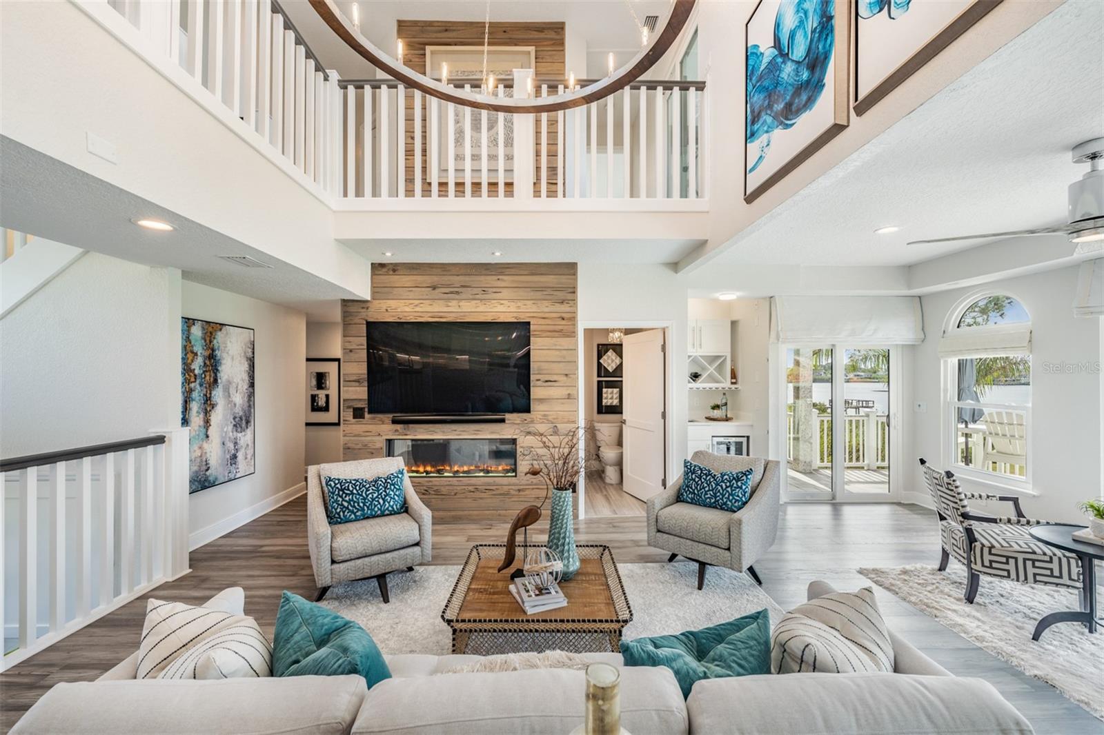 SEASIDE SANCTUARY - Residential