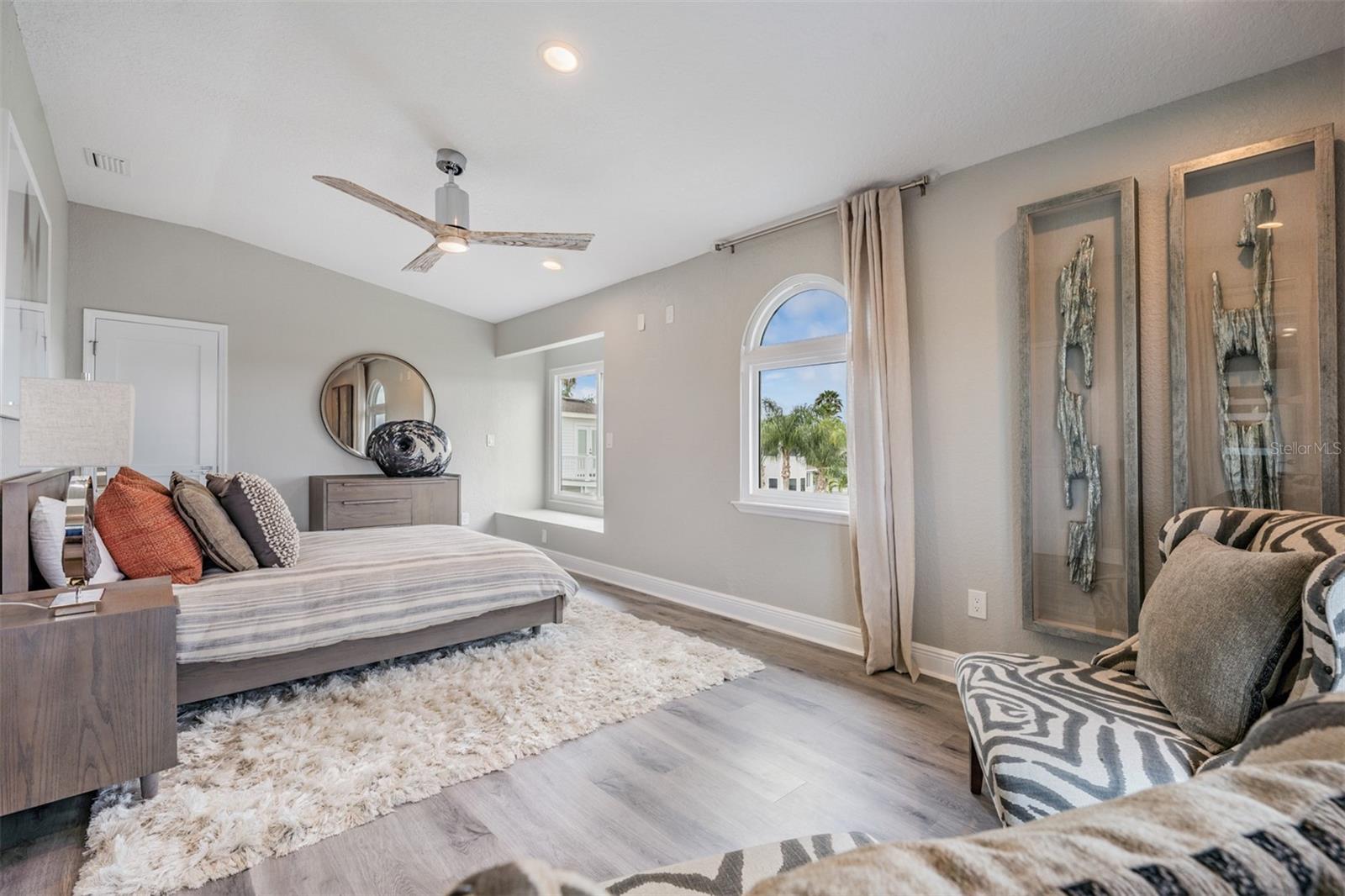 SEASIDE SANCTUARY - Residential