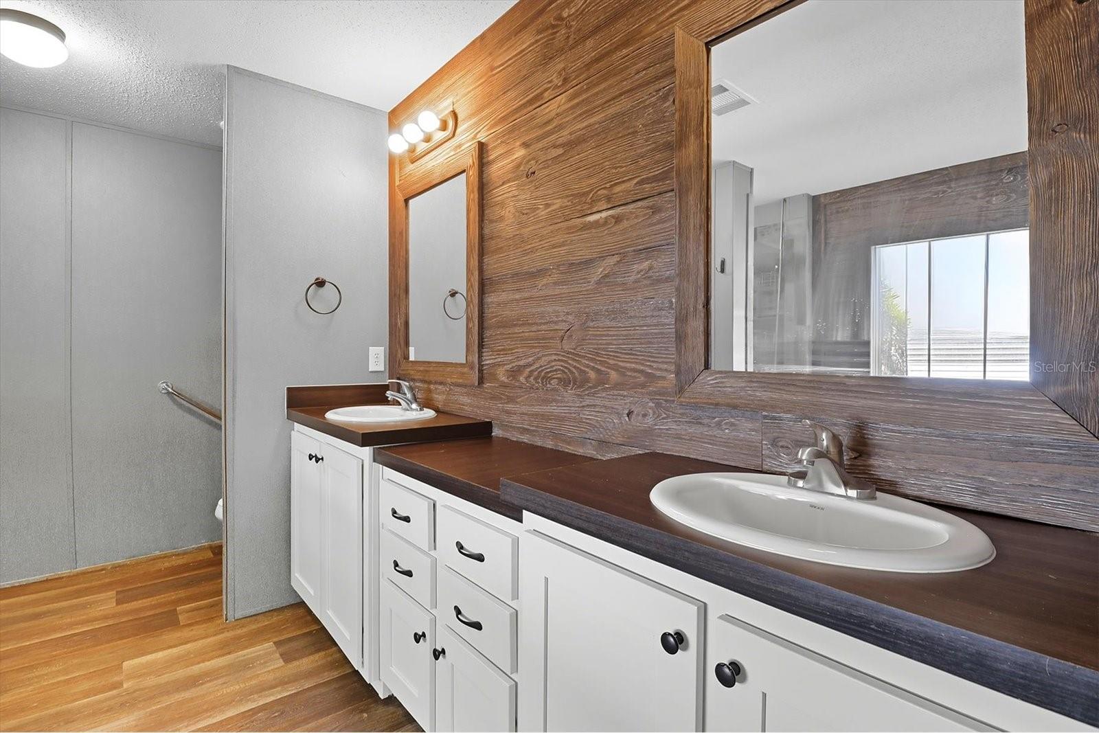 WRAYS UNREC SUB - Residential