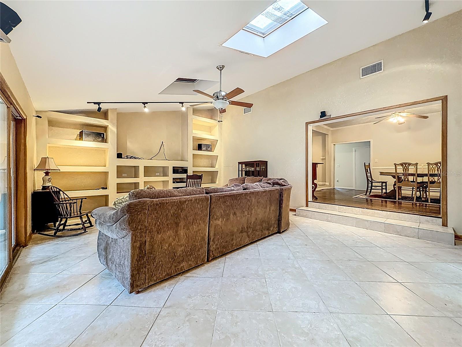 W F HALLAM & COS FARMING & TRUCKING LANDS - Residential