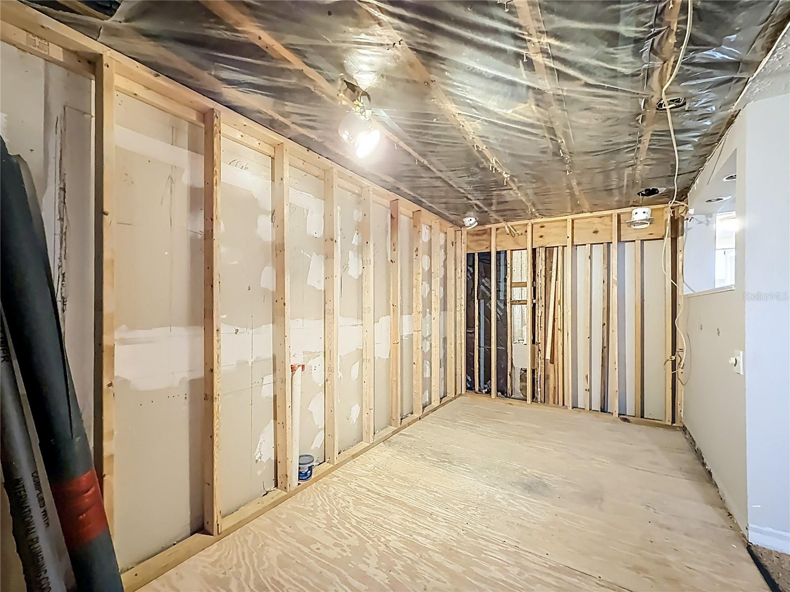 W F HALLAM & COS FARMING & TRUCKING LANDS - Residential