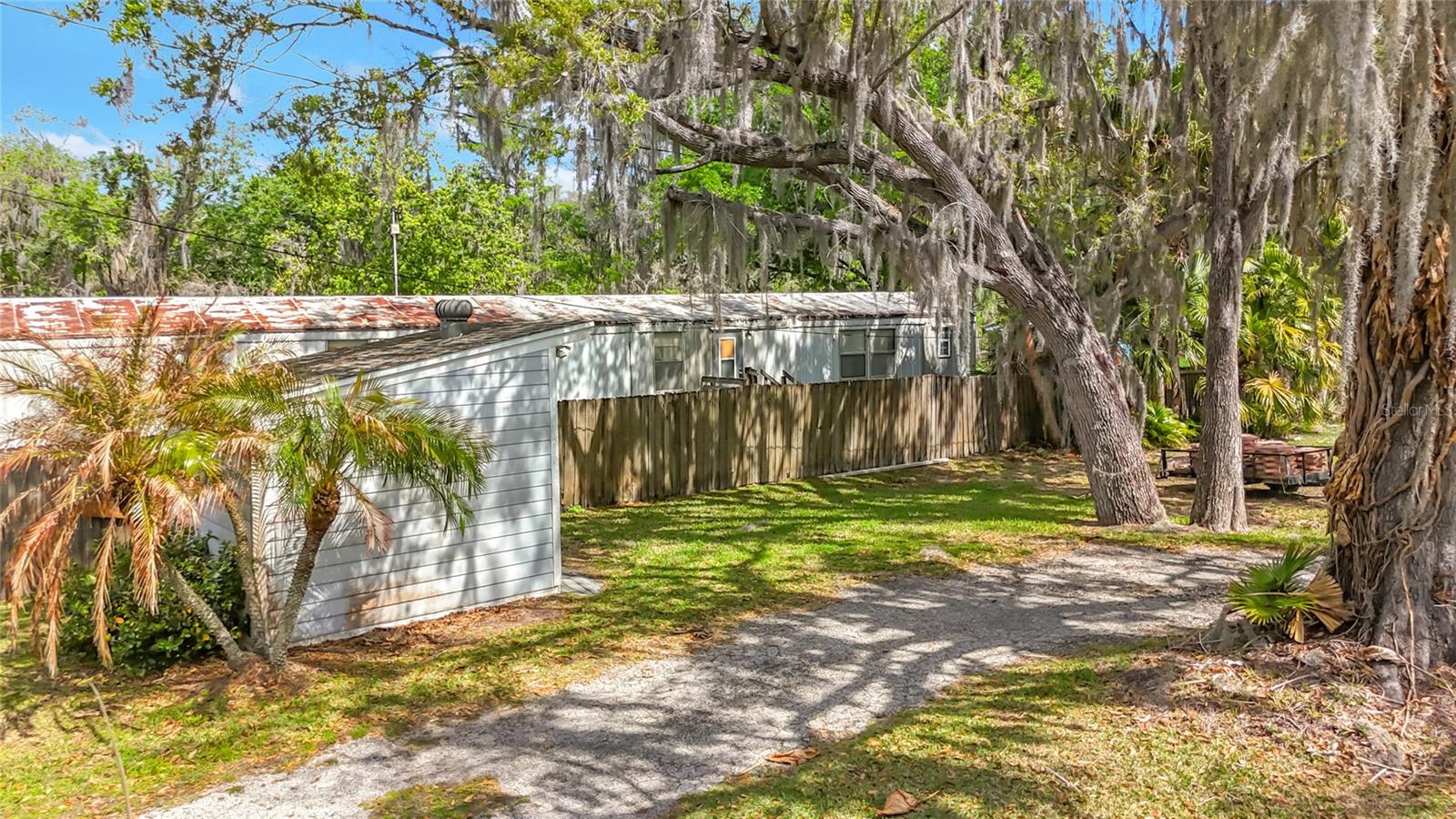 W F HALLAM & COS FARMING & TRUCKING LANDS - Residential