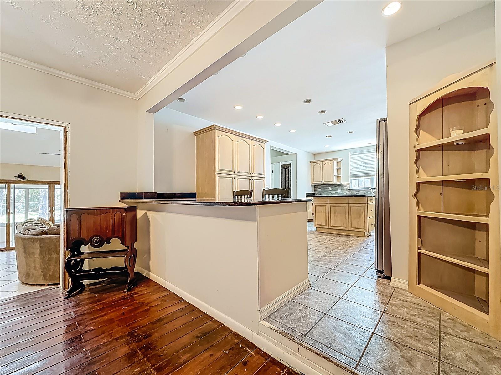 W F HALLAM & COS FARMING & TRUCKING LANDS - Residential