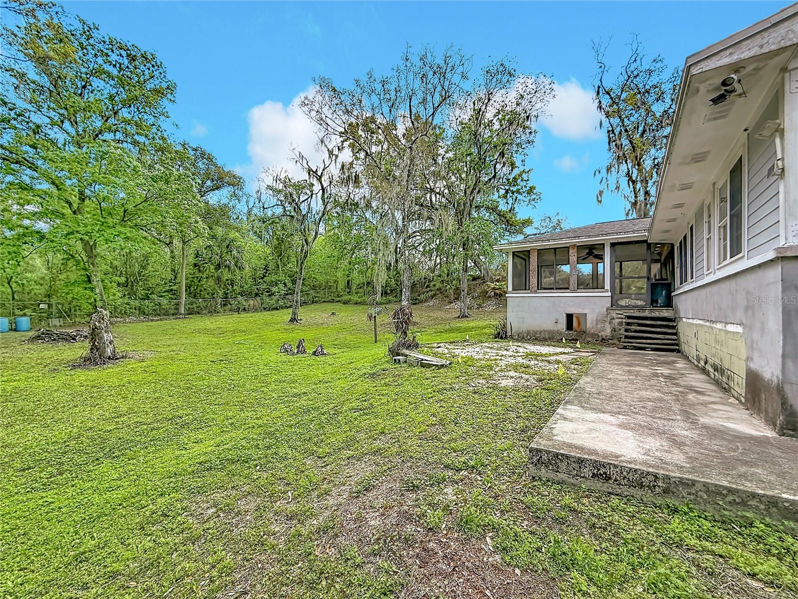 W F HALLAM & COS FARMING & TRUCKING LANDS - Residential