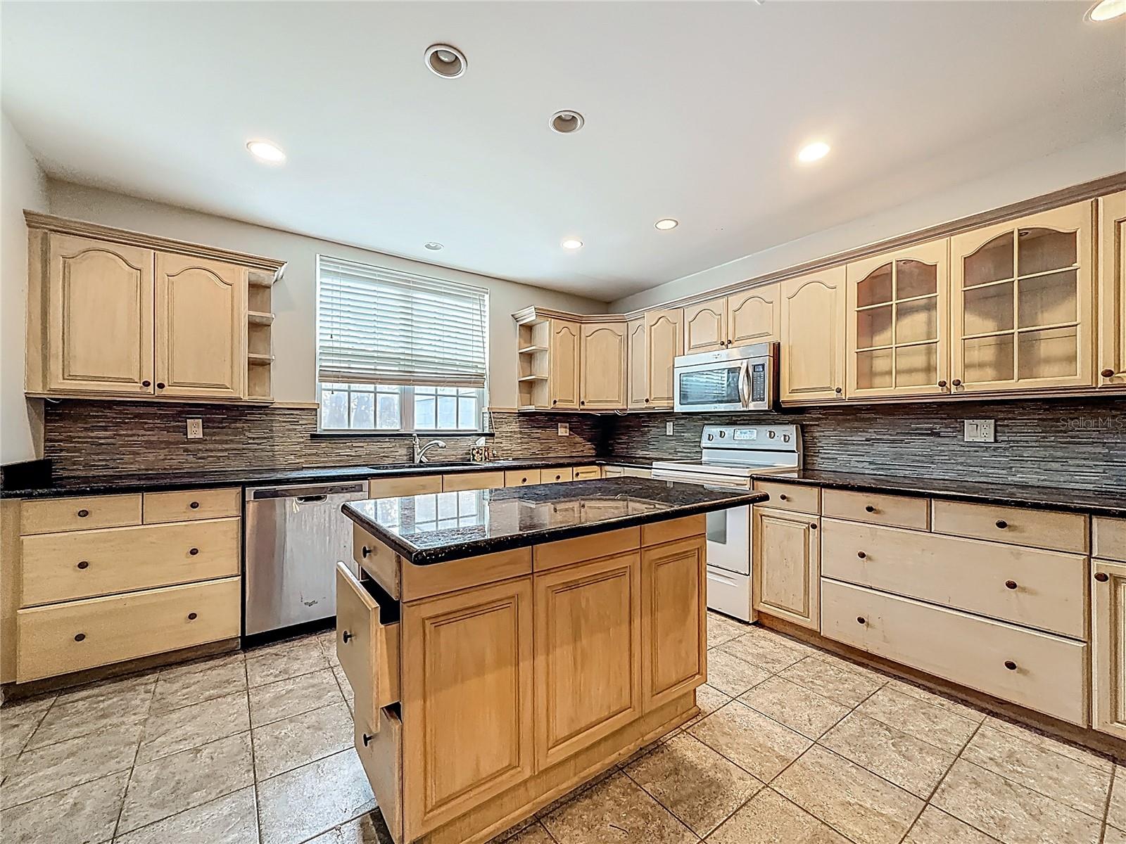 W F HALLAM & COS FARMING & TRUCKING LANDS - Residential