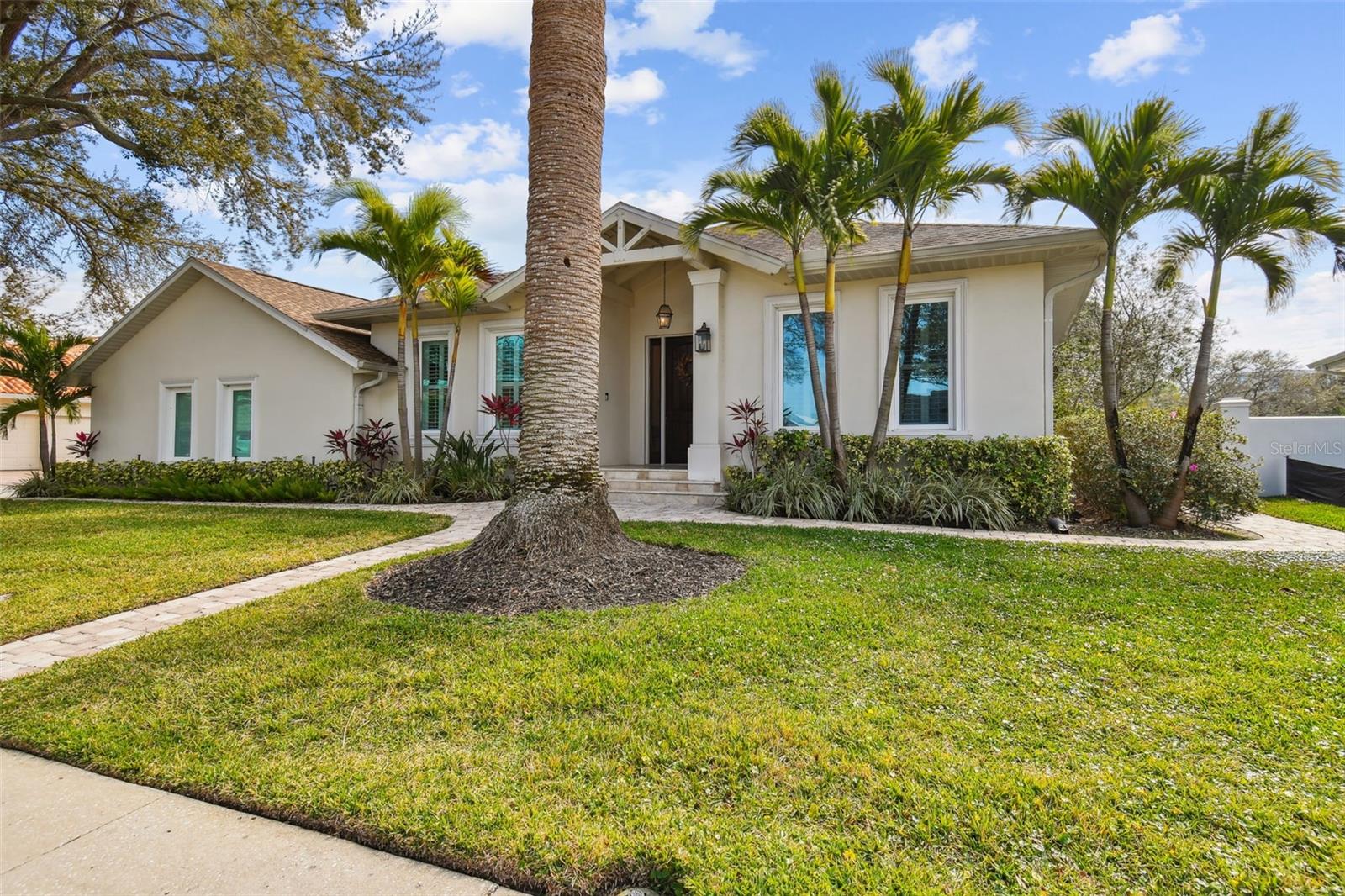 7109 PELICAN ISLAND DRIVE