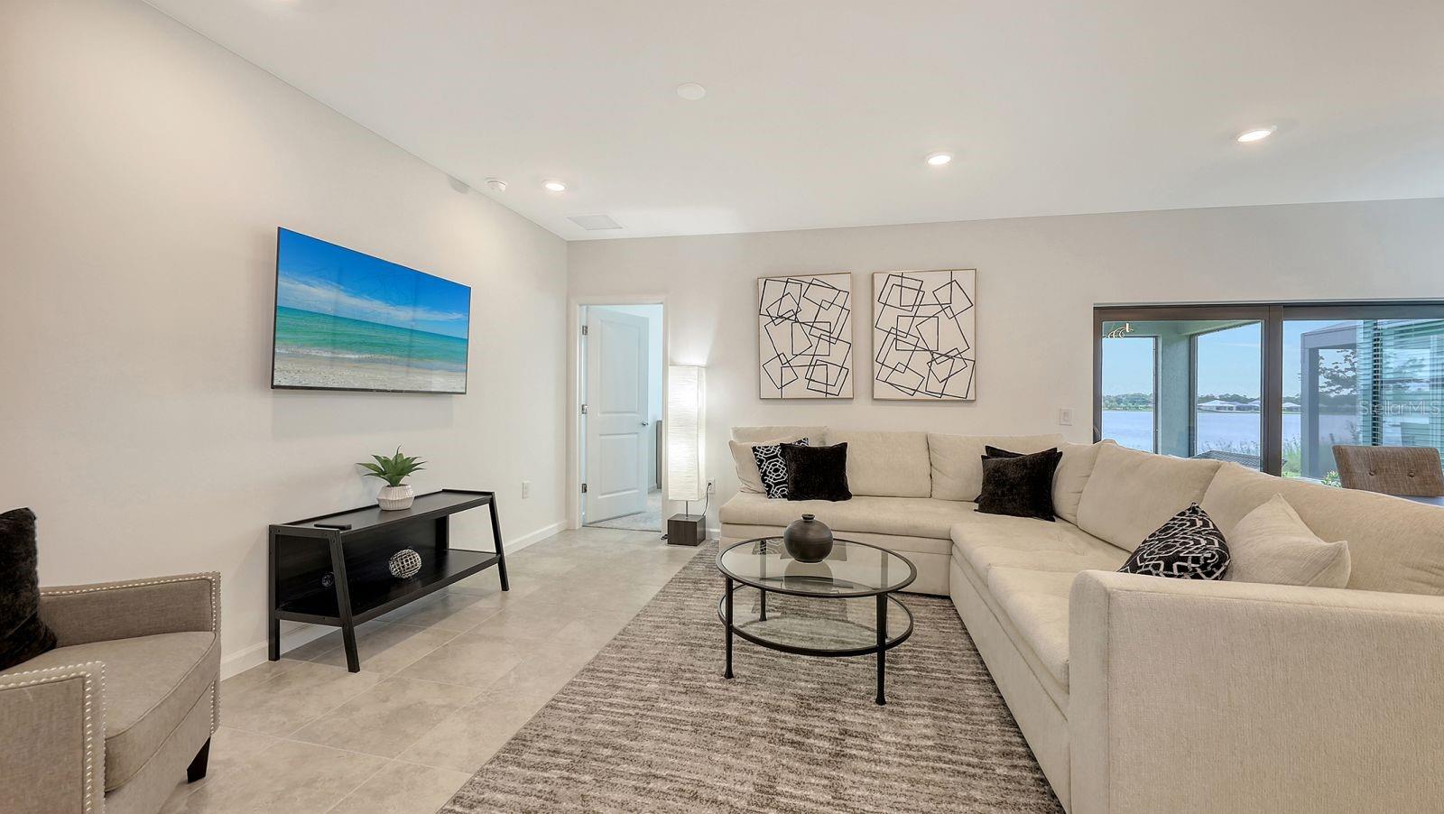 AVANTI/WATERSIDE - Residential Lease