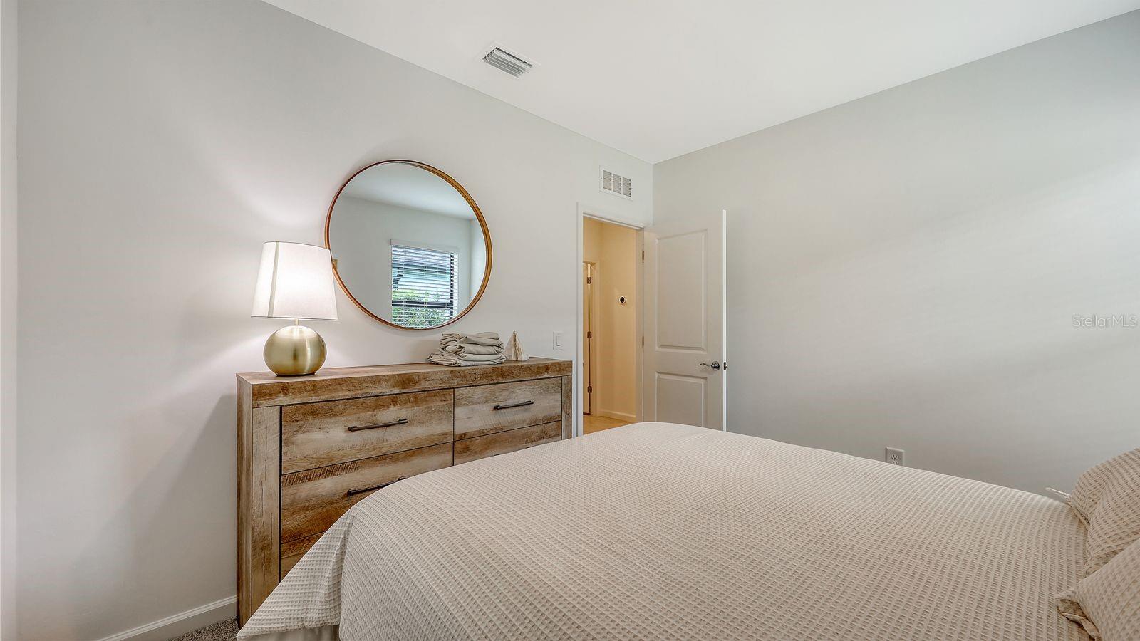 AVANTI/WATERSIDE - Residential Lease