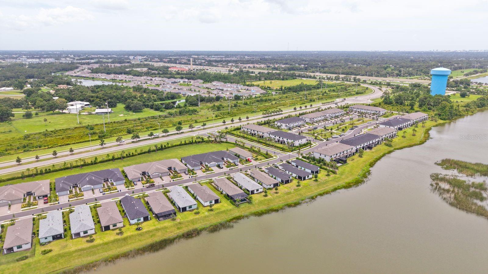 AVANTI/WATERSIDE - Residential Lease