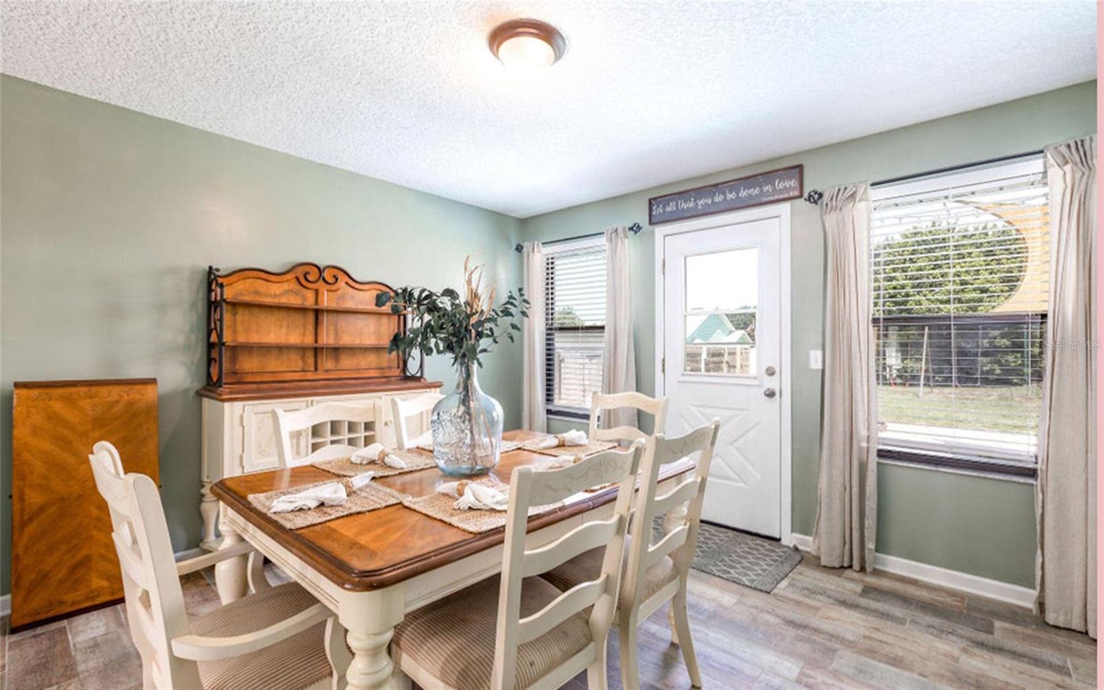 POSTMASTERS RETIREMENT VILLAGE - Residential