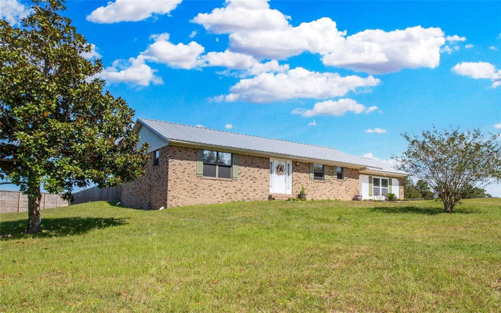 POSTMASTERS RETIREMENT VILLAGE - Residential