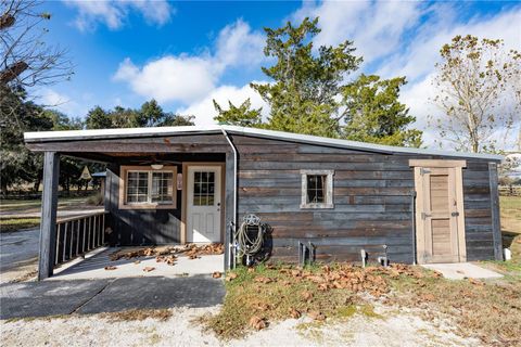 Tiny photo for 17885 NE 2nd Place, Williston, FL 32696 (MLS # OM715392)