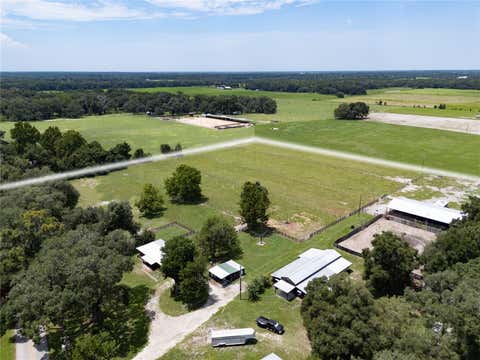 Tiny photo for 17885 NE 2nd Place, Williston, FL 32696 (MLS # OM715392)