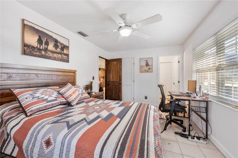 Tiny photo for 17885 NE 2nd Place, Williston, FL 32696 (MLS # OM715392)