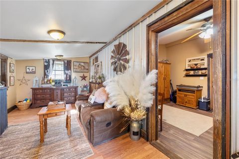 Tiny photo for 17885 NE 2nd Place, Williston, FL 32696 (MLS # OM715392)