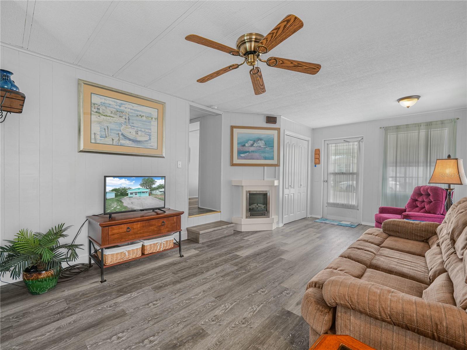 SADDLEBAG - Residential