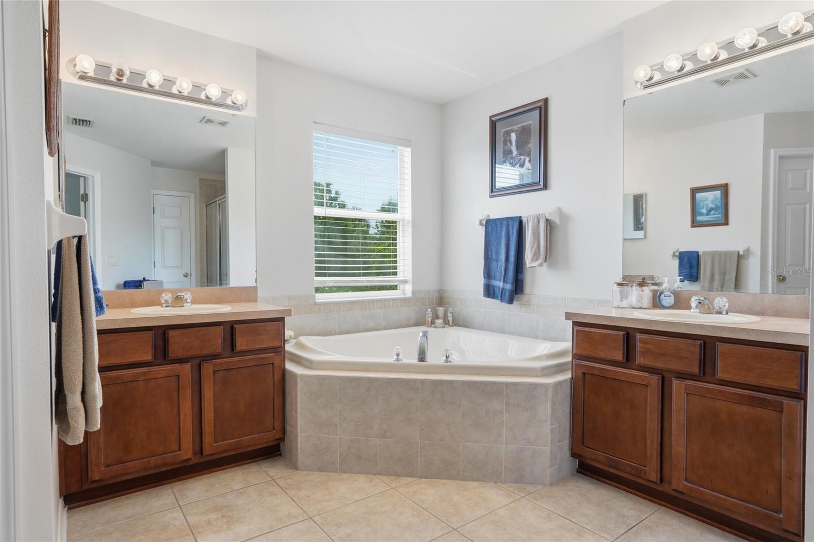 ASBEL ESTATES - Residential
