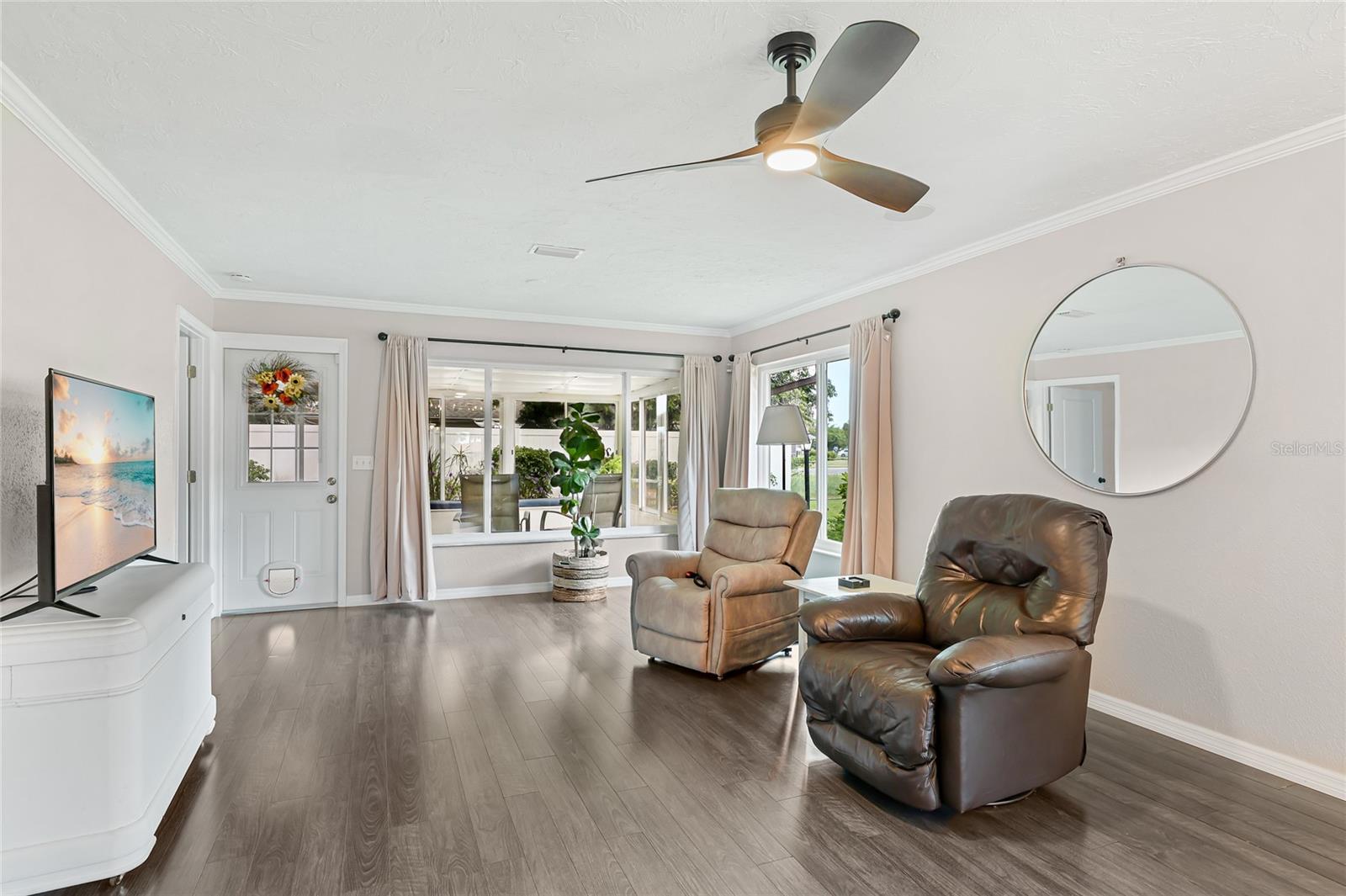 CAMBRIDGE VILLAGE - Residential