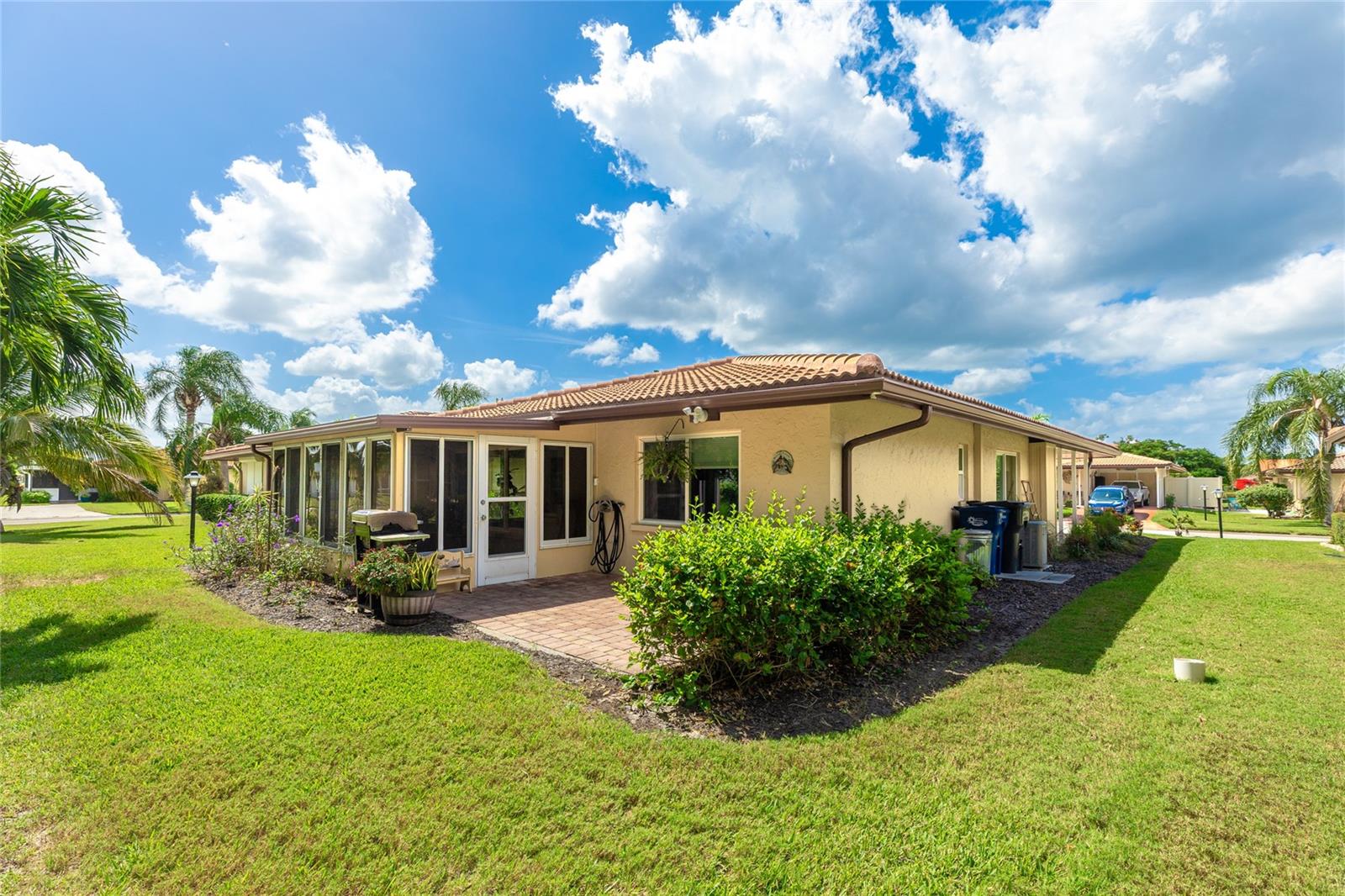 CAMBRIDGE VILLAGE - Residential