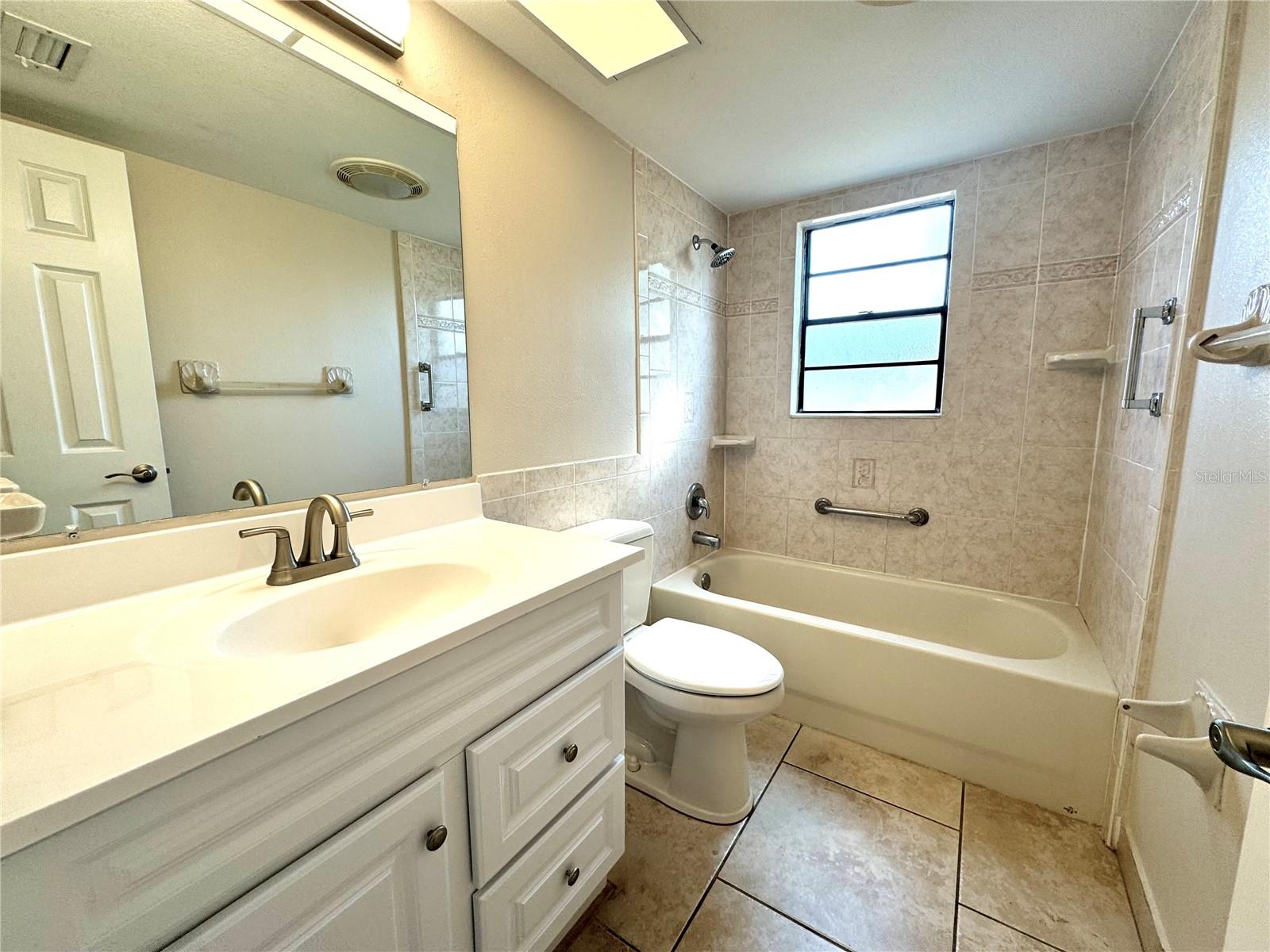 HEATHER HILLS - Residential Lease