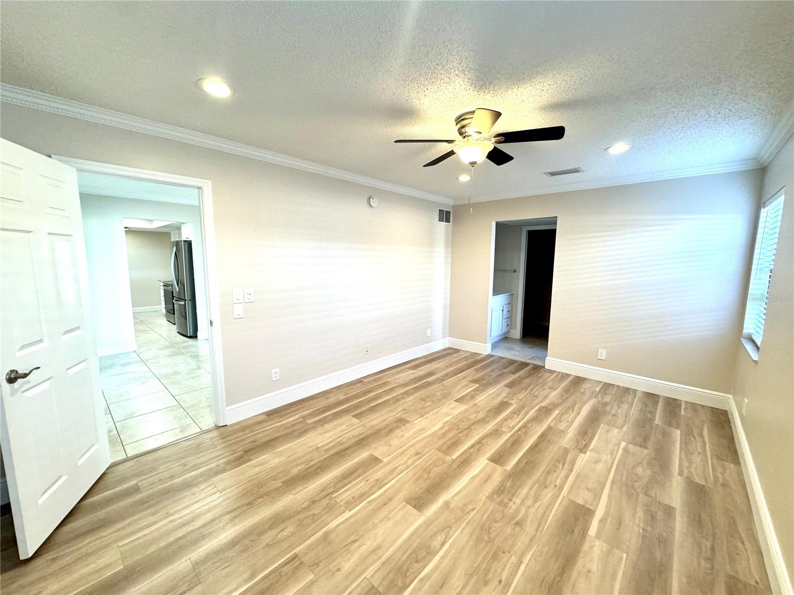 HEATHER HILLS - Residential Lease