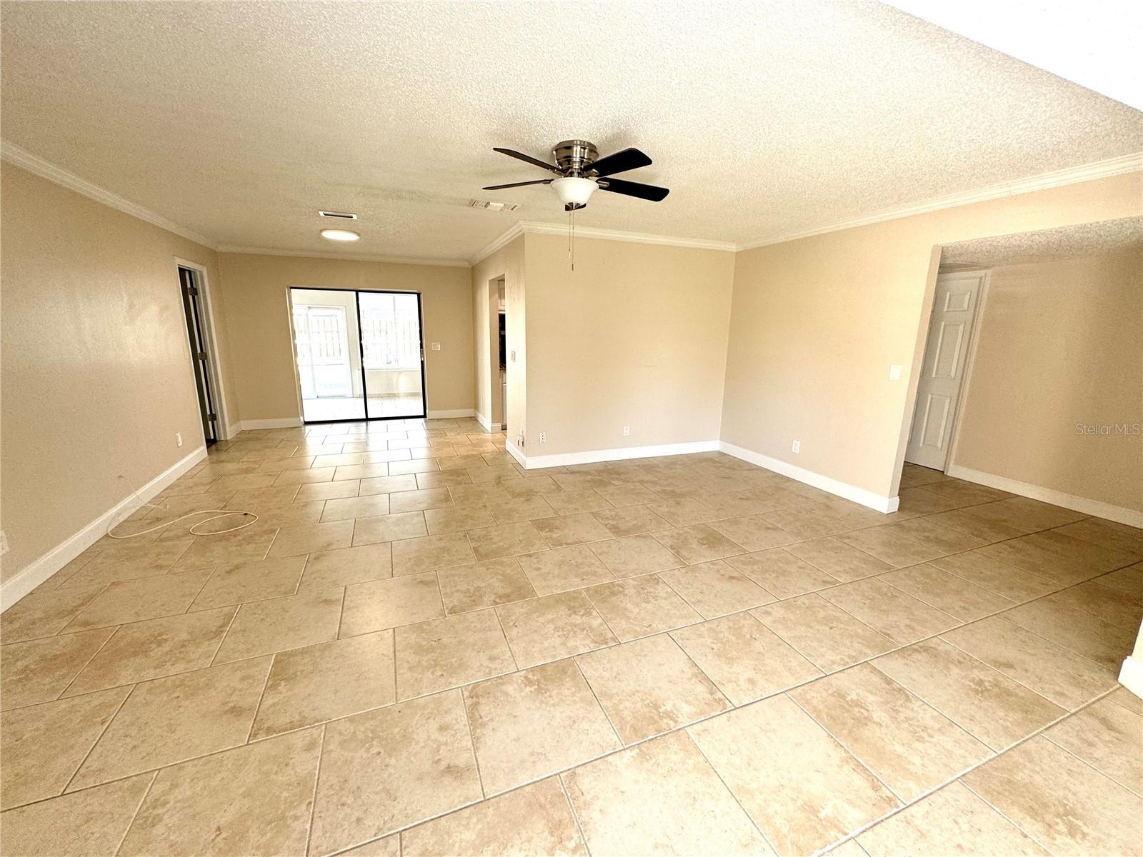 HEATHER HILLS - Residential Lease