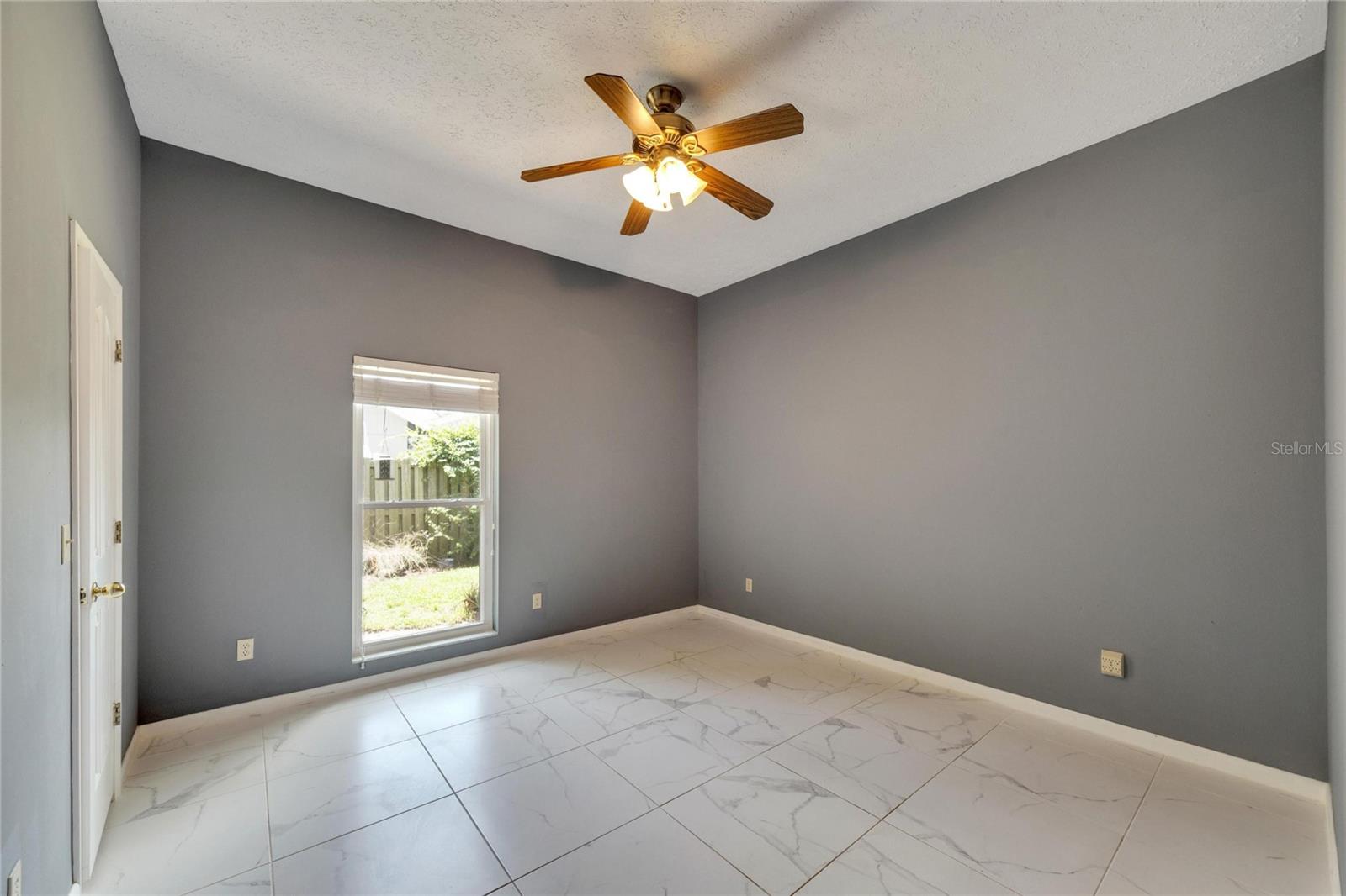 THE MANORS AT CRYSTAL LAKES - Residential Lease