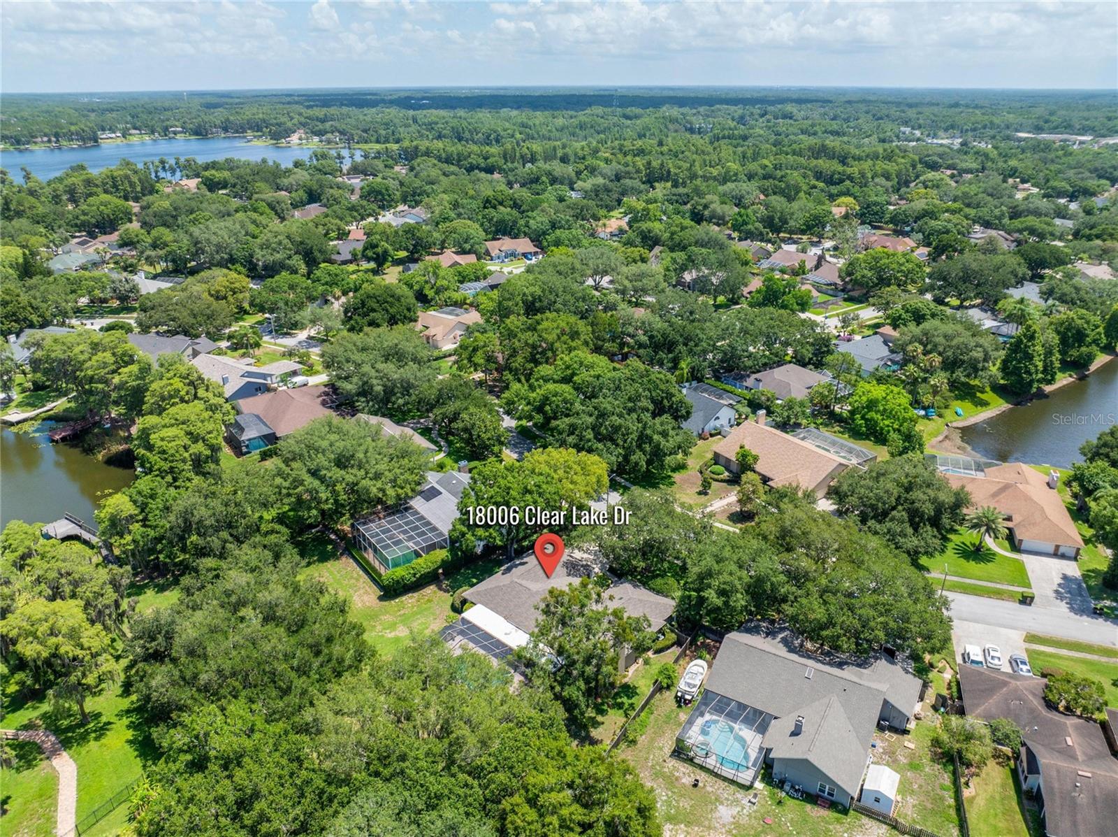 THE MANORS AT CRYSTAL LAKES - Residential Lease